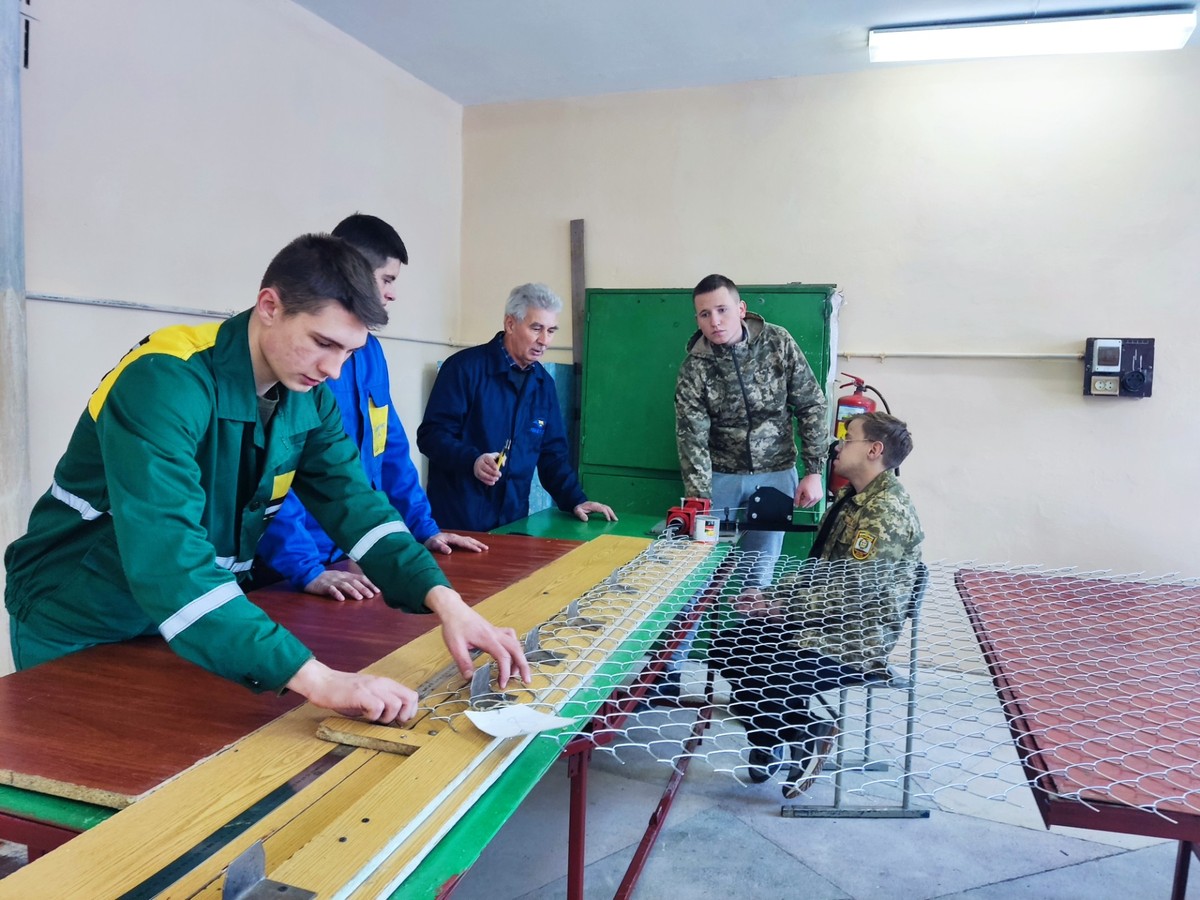 Виробниче навчання - основа підготовки до майбутньої трудової діяльності - Фото №6 Виробниче навчання - основа підготовки до майбутньої трудової діяльності - Фото №6