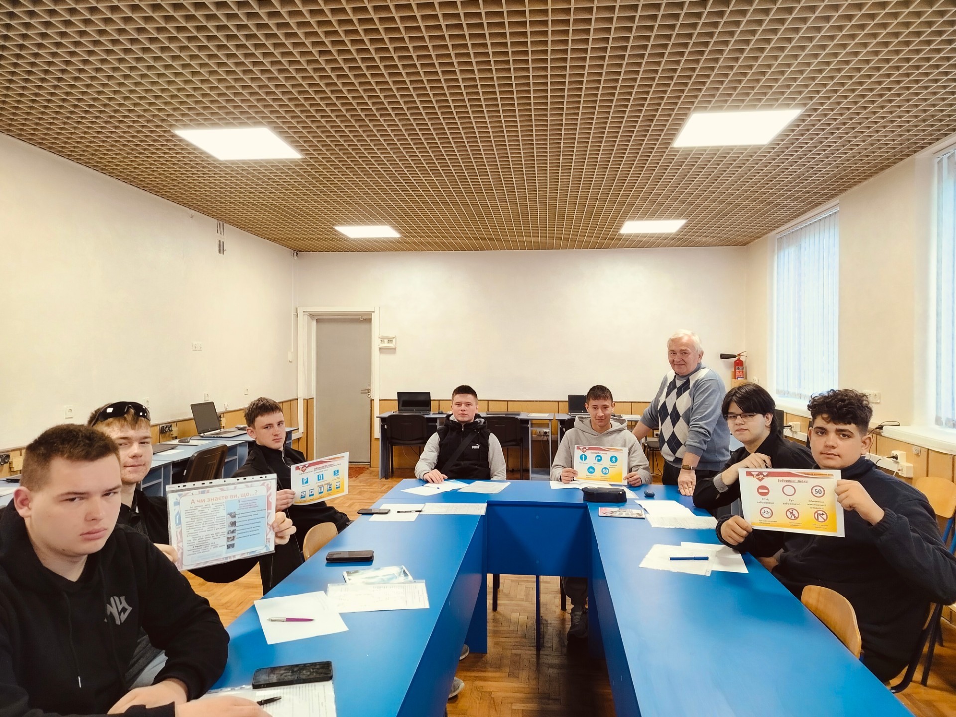 Безпечна дорога додому - Фото №2 Безпечна дорога додому - Фото №2