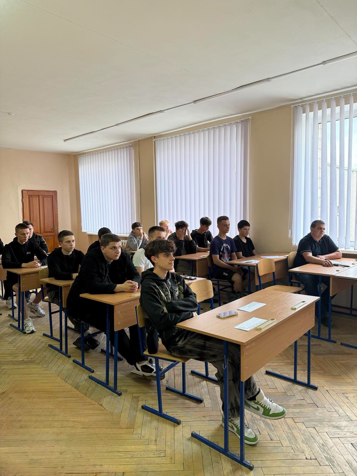Створюймо країну без бар'єрів! - Фото №2 Створюймо країну без бар'єрів! - Фото №2