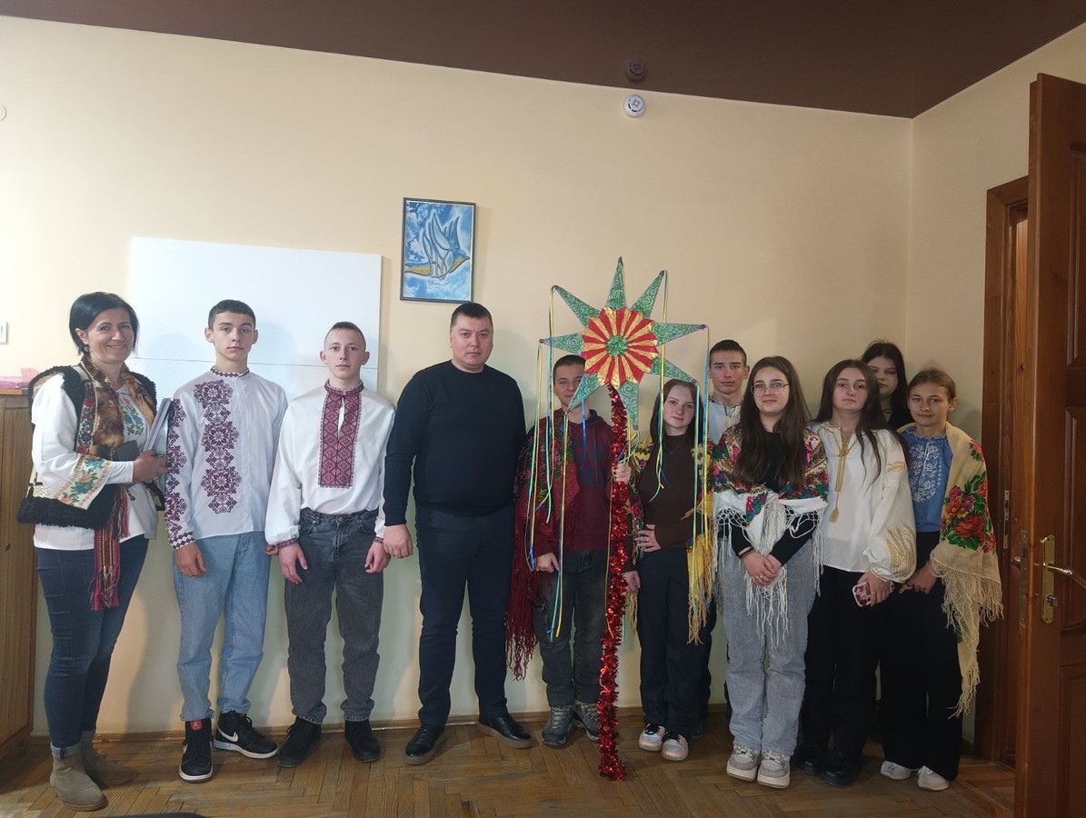 🌟✴️✳️🎄РІЗДВО  ХРИСТОВЕ -  СВЯТО ДОБРА, МИРУ І МИЛОСЕРДЯ!