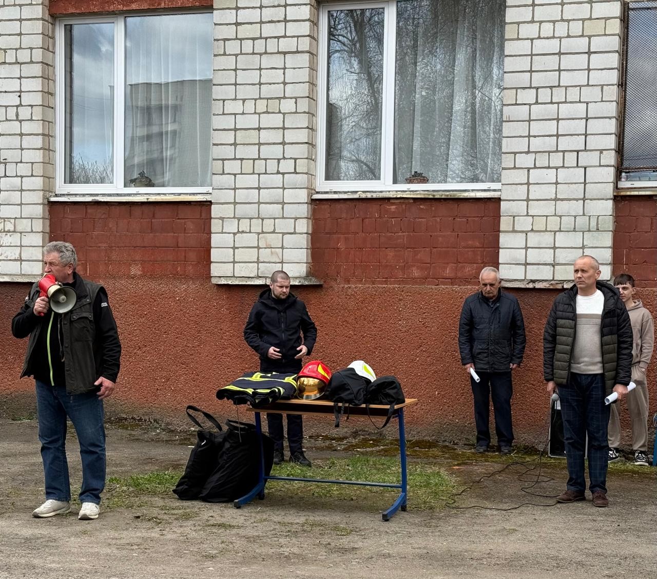 Знання і вміння -шанс на порятунок Знання і вміння -шанс на порятунок